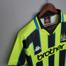 Camisa Manchester City Retrô 1998/1999 Amarela e Preta - Kappa - Brazil Guetto Store